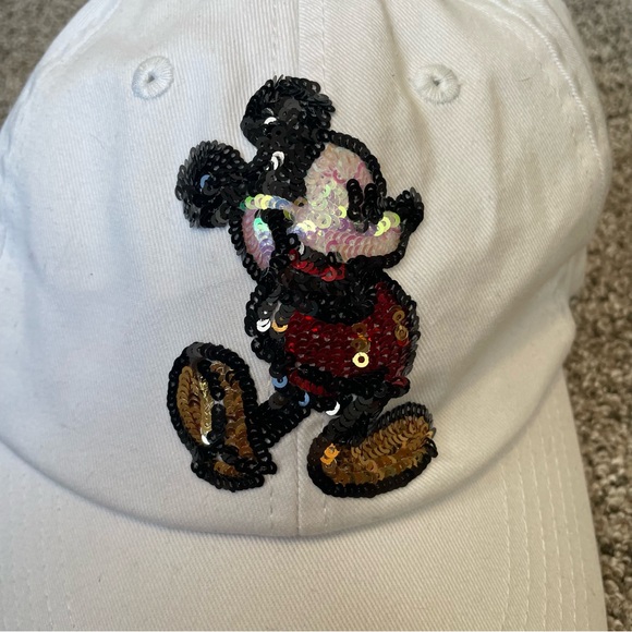 Authentic Disney Women’s Sequined Mickey Mouse Hat - One Size - Disney Parks - Picture 2 of 6